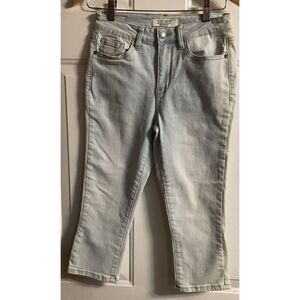 Judy Blue Women’s Skinny Fit Capris Size 1/25 Light Blue Wash EUC